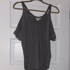 NWOT White Crow Charcoal Cold Shoulder Tee